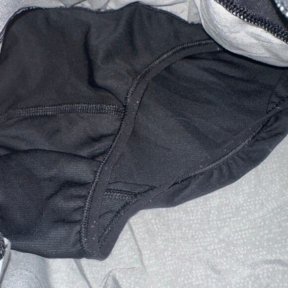 Lululemon Pace Perfect 3” Short in Soundwave White Black/Black Size 2 - Picture 8 of 16